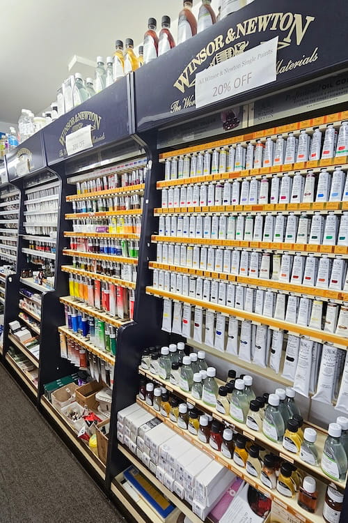 Wisnsor Oil New Paint